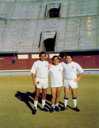LE�N-CARLOS-MANOLO